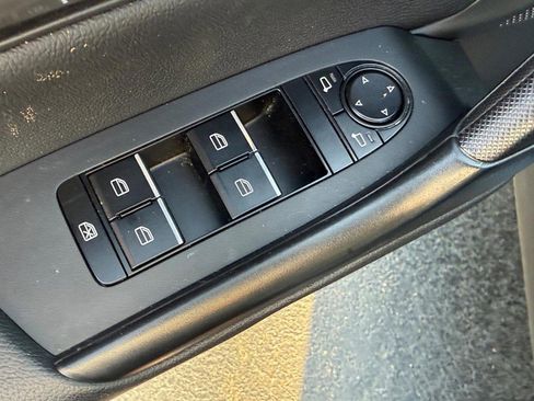 Used 2025 MAZDA CX-50 AWD 2.5 S w/ Preferred Package image 14