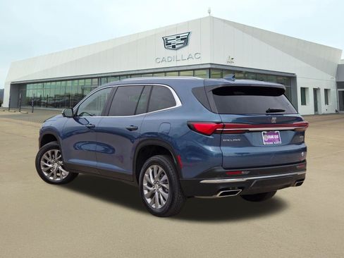 Used 2026 Buick Enclave Preferred FWD image 4