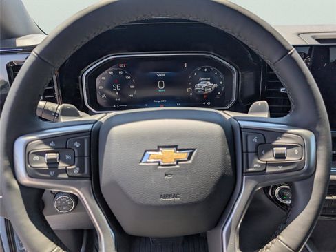 New 2026 Chevrolet Silverado 1500 LTZ w/ LTZ Premium Package AWD/4WD image 10