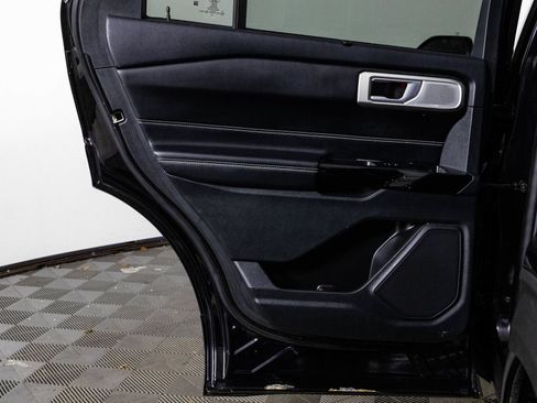 Used 2023 Ford Explorer ST w/ Equipment Group 401A AWD/4WD image 36