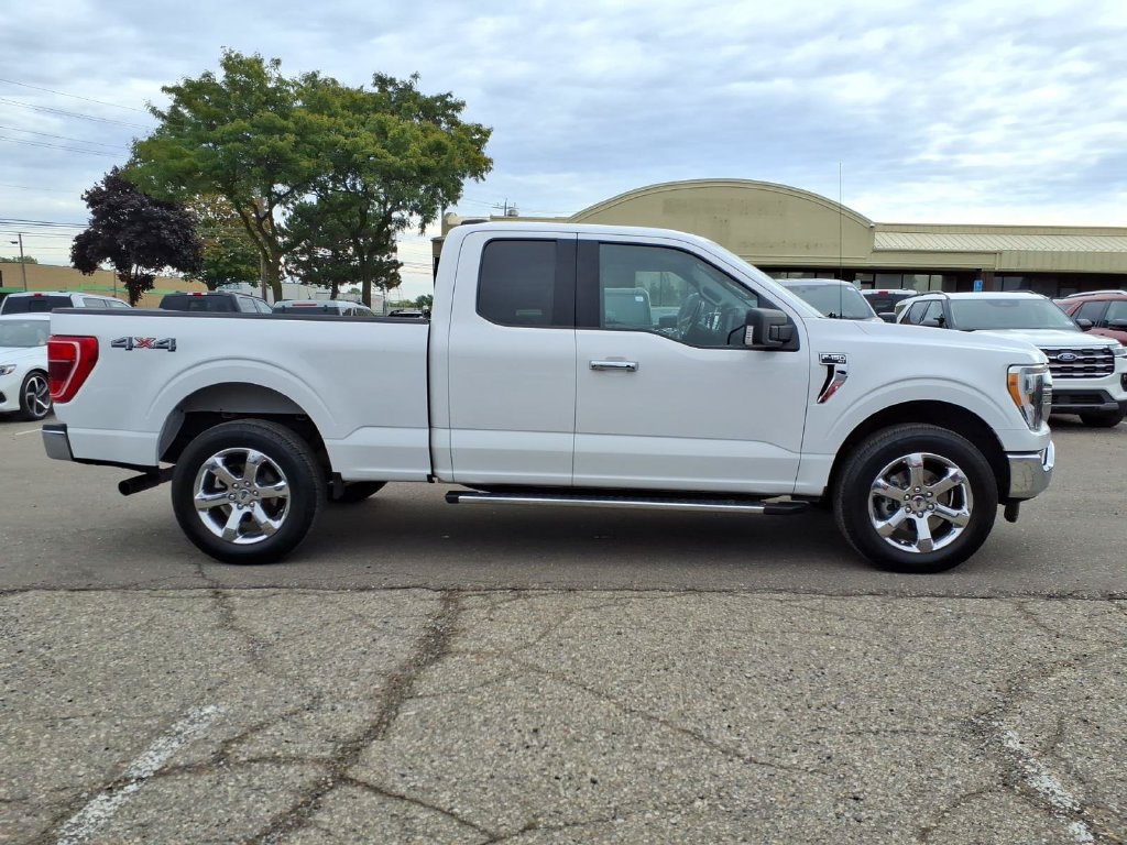 Used 2021 Ford F150 XLT w/ Equipment Group 302A High AWD/4WD image 6