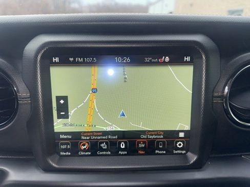 Used 2022 Jeep Gladiator Overland image 30