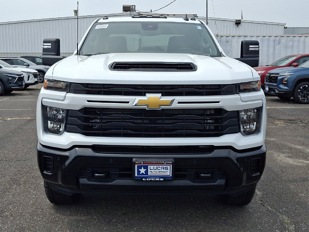 New 2026 Chevrolet Silverado 2500 Custom w/ Custom Value Package AWD/4WD image 2