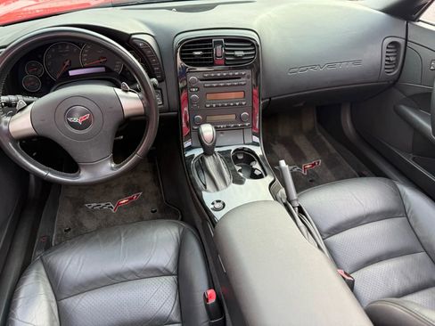 Used 2008 Chevrolet Corvette Convertible image 18