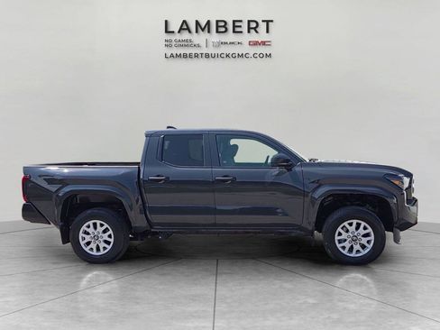 Used 2024 Toyota Tacoma SR AWD/4WD image 6