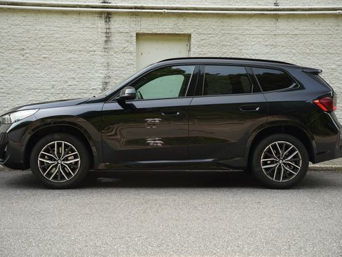 Used 2026 BMW X1 xDrive28i AWD/4WD image 4