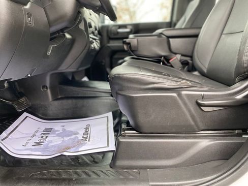 Used 2022 Chevrolet Silverado 2500 W/T w/ WT Fleet Convenience Package image 21