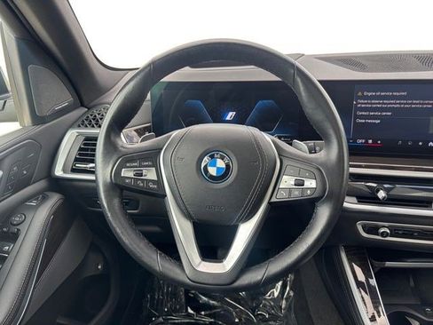 Used 2024 BMW X5 xDrive50e AWD/4WD image 15
