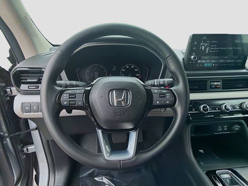 Certified 2023 Honda Pilot EX-L image 10