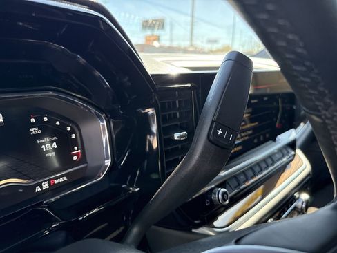 Used 2025 GMC Sierra 1500 Elevation image 22