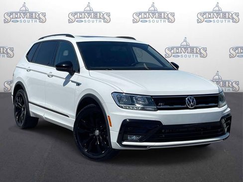 Used 2021 Volkswagen Tiguan SE R-Line FWD image 1