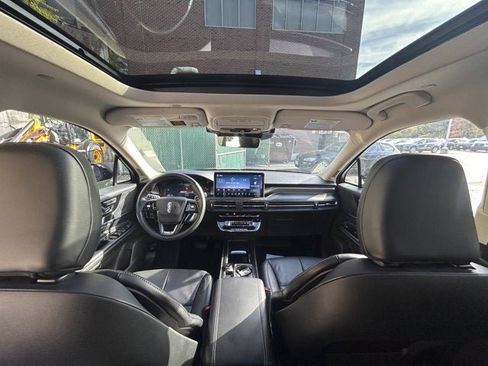 Used 2023 Lincoln Corsair Reserve w/ Equipment Group 201A image 22