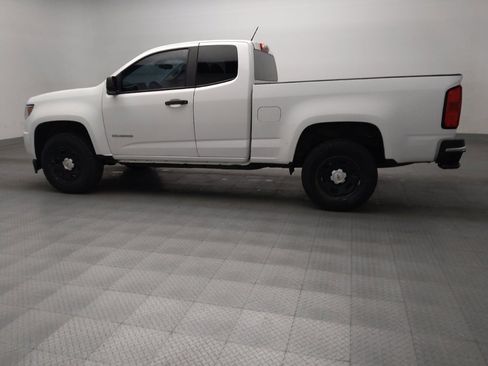 Used 2017 Chevrolet Colorado W/T RWD image 3