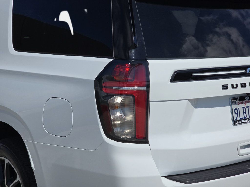 Used 2024 Chevrolet Suburban RST AWD/4WD image 38