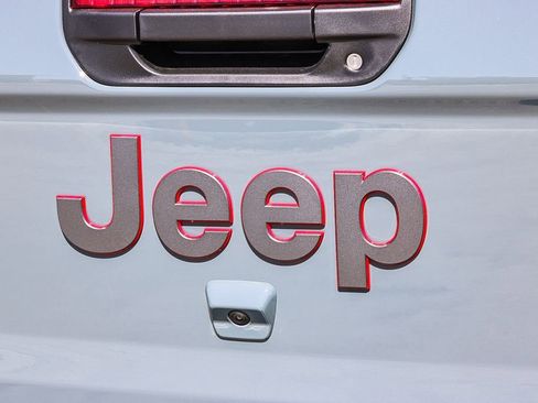 New 2026 Jeep Gladiator Rubicon image 8