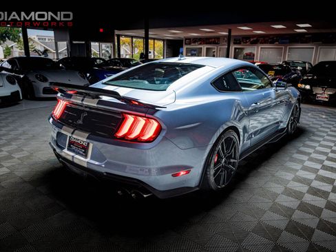 Used 2022 Ford Mustang Shelby GT500 image 4