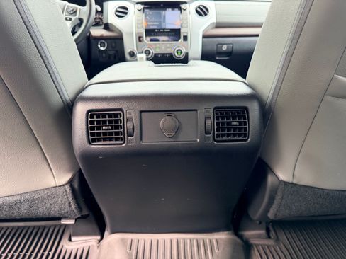 Used 2020 Toyota Tundra Limited w/ Limited Premium Package AWD/4WD image 27