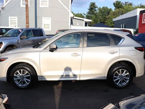 Used 2025 MAZDA CX-5 AWD 2.5 S w/ Preferred Package image 2