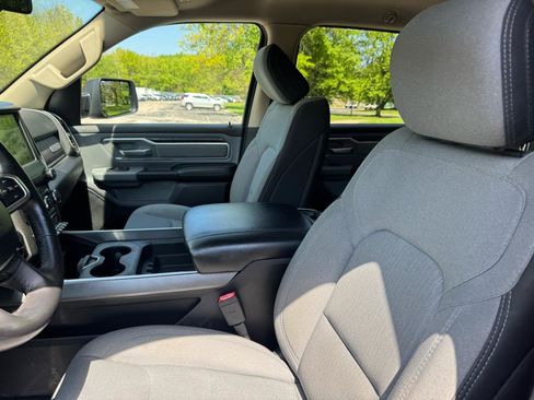 Used 2019 RAM 1500 Big Horn AWD/4WD image 27