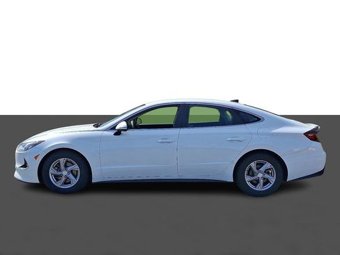 Used 2023 Hyundai Sonata SE FWD image 4