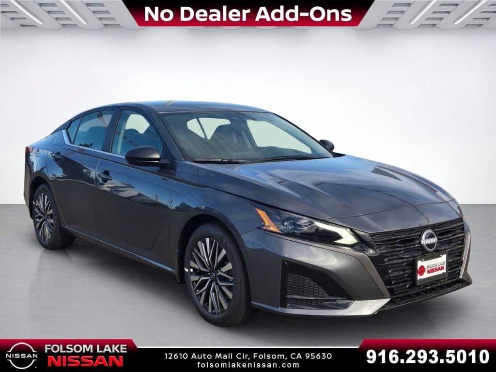 New 2026 Nissan Altima 2.5 SV FWD image 1