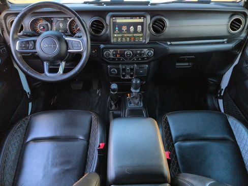 Used 2021 Jeep Wrangler Unlimited Sahara image 16