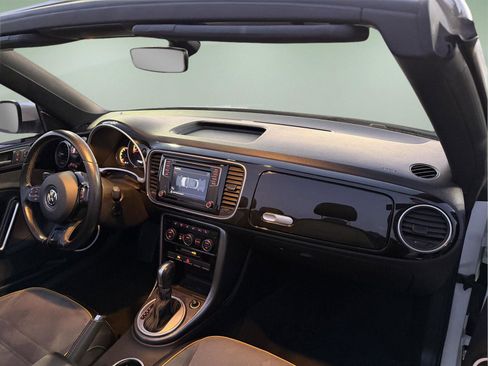 Used 2017 Volkswagen Beetle 1.8T Dune image 26