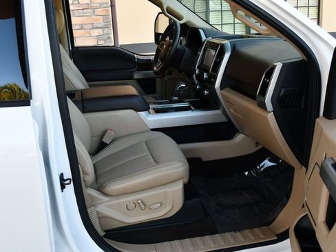 Used 2018 Ford F150 Lariat w/ Equipment Group 502A Luxury image 48