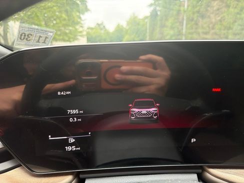 Certified 2025 Audi Q5 Premium w/ Premium Plus AWD/4WD image 2