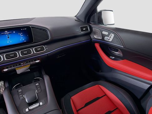 New 2026 Mercedes-Benz GLE 53 AMG 4MATIC Coupe image 27