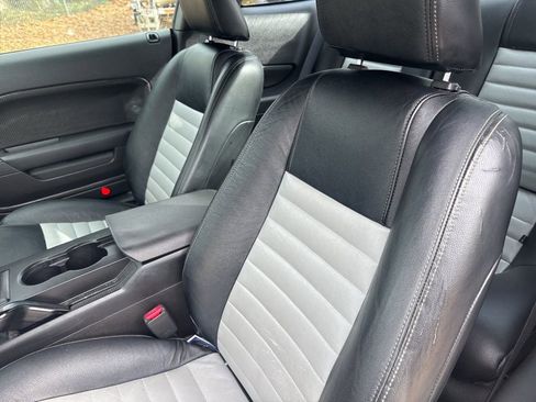 Used 2007 Ford Mustang GT image 14