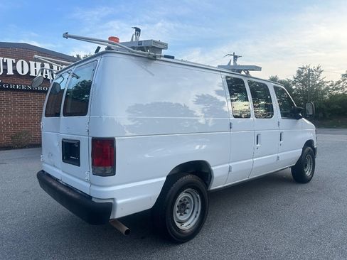 Used 2014 Ford E-250 and Econoline 250 RWD image 7