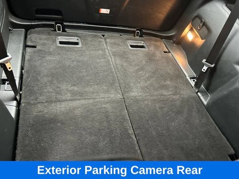 Used 2019 Ford Explorer XLT w/ Equipment Group 202A AWD/4WD image 22