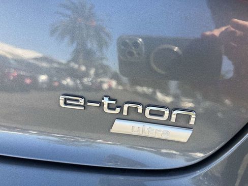 Used 2016 Audi A3 e-tron Premium w/ Audi MMI Navigation Plus image 9