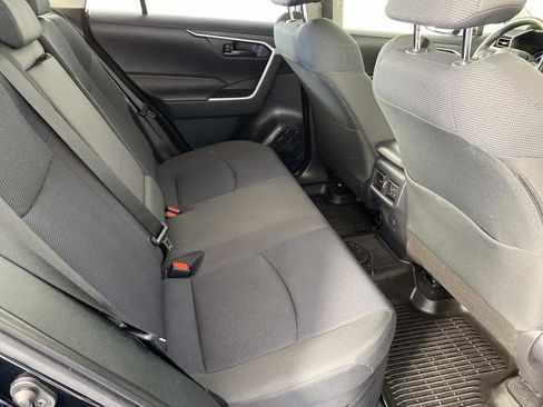 Used 2023 Toyota RAV4 LE AWD/4WD image 11