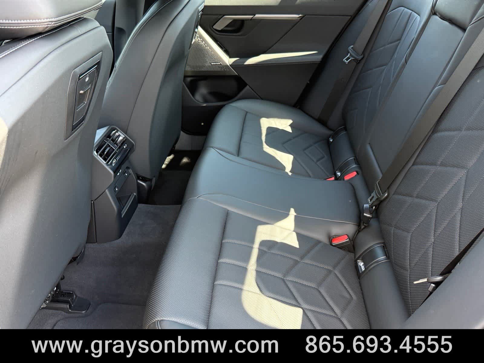 Used 2026 BMW 540i xDrive w/ Premium Package AWD/4WD image 19