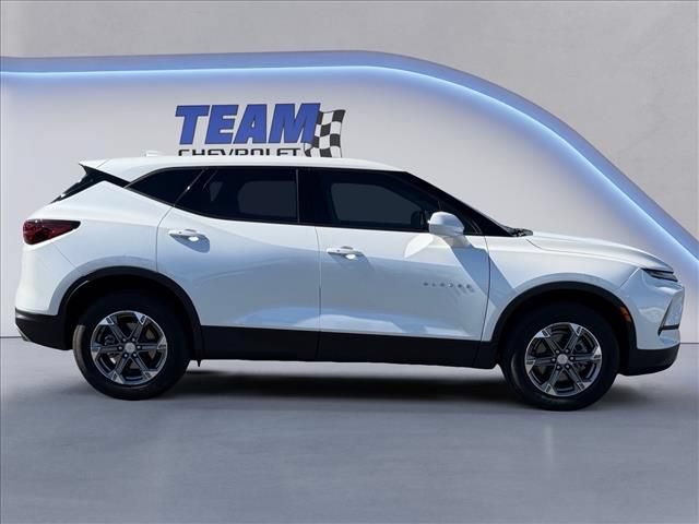Certified 2023 Chevrolet Blazer LT FWD image 4