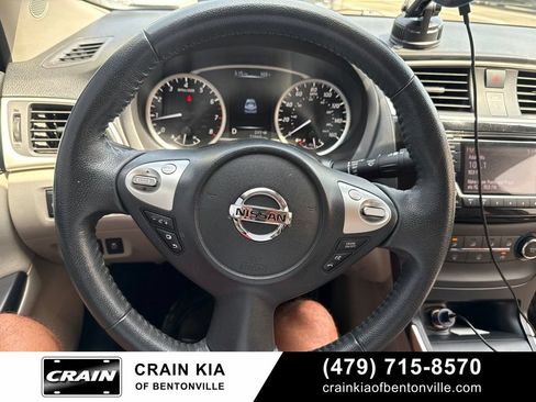 Used 2017 Nissan Sentra SV FWD image 21