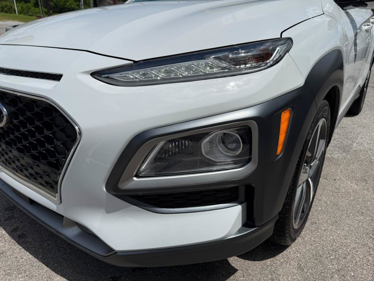 Used 2019 Hyundai Kona Ultimate w/ Cargo Package AWD/4WD image 7