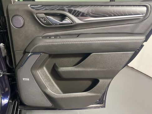 Used 2023 GMC Yukon Denali image 32