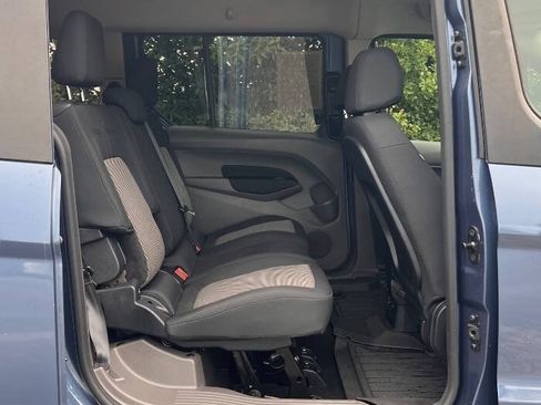 Used 2022 Ford Transit Connect XL FWD image 17