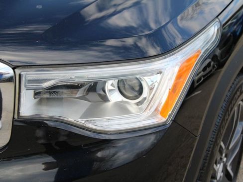 Used 2017 GMC Acadia SLT image 34