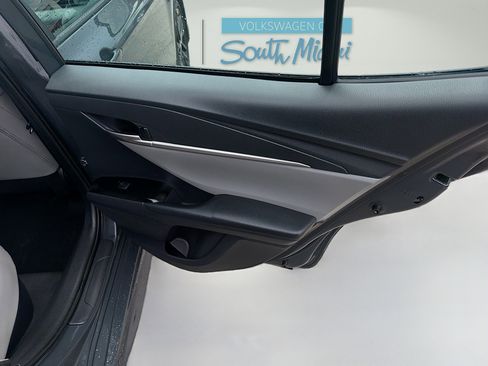 Used 2026 Toyota Camry SE FWD image 30