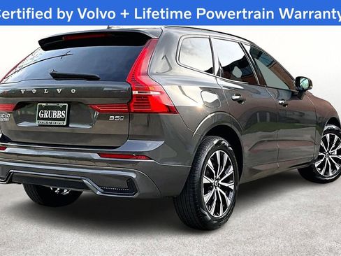 Used 2025 Volvo XC60 B5 Core AWD/4WD image 2