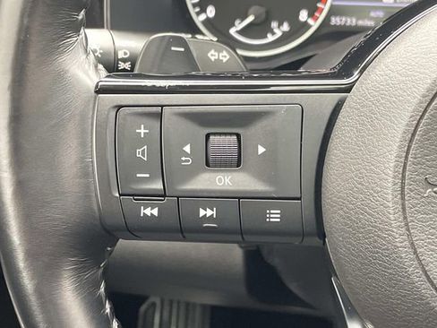 Certified 2023 Nissan Pathfinder Platinum w/ Black Appearance Package image 20