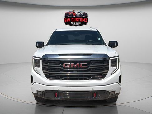 Used 2024 GMC Sierra 1500 AT4 w/ Technology Package AWD/4WD image 2