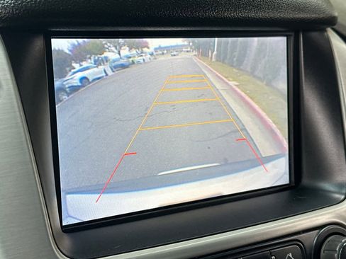 Used 2015 GMC Yukon SLT image 26