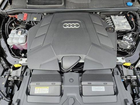 New 2025 Audi Q7 3.0T Premium Plus w/ Premium Plus Package image 16