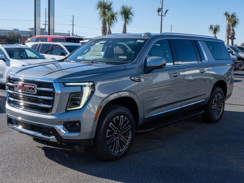 New 2026 GMC Yukon XL Elevation image 7