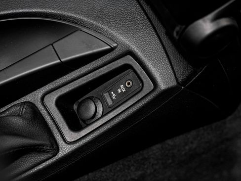 Used 2011 BMW 128i 128i image 15